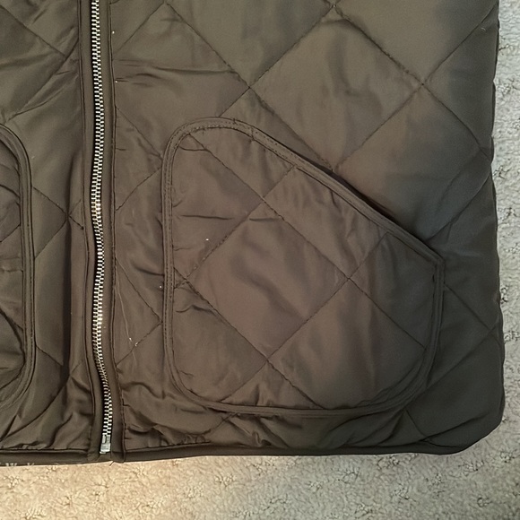 Maurice's size small reversible vest - Picture 2 of 4